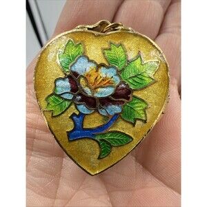 Petite Enamel Cloisonne Heart Golden Floral Hinged Trinket Box Pill Box Pendant